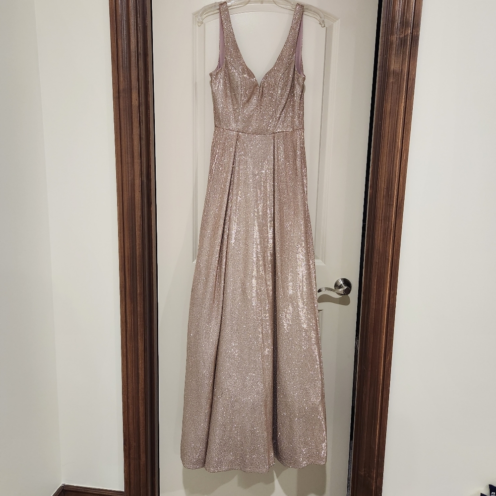 New Sparkly pink dress